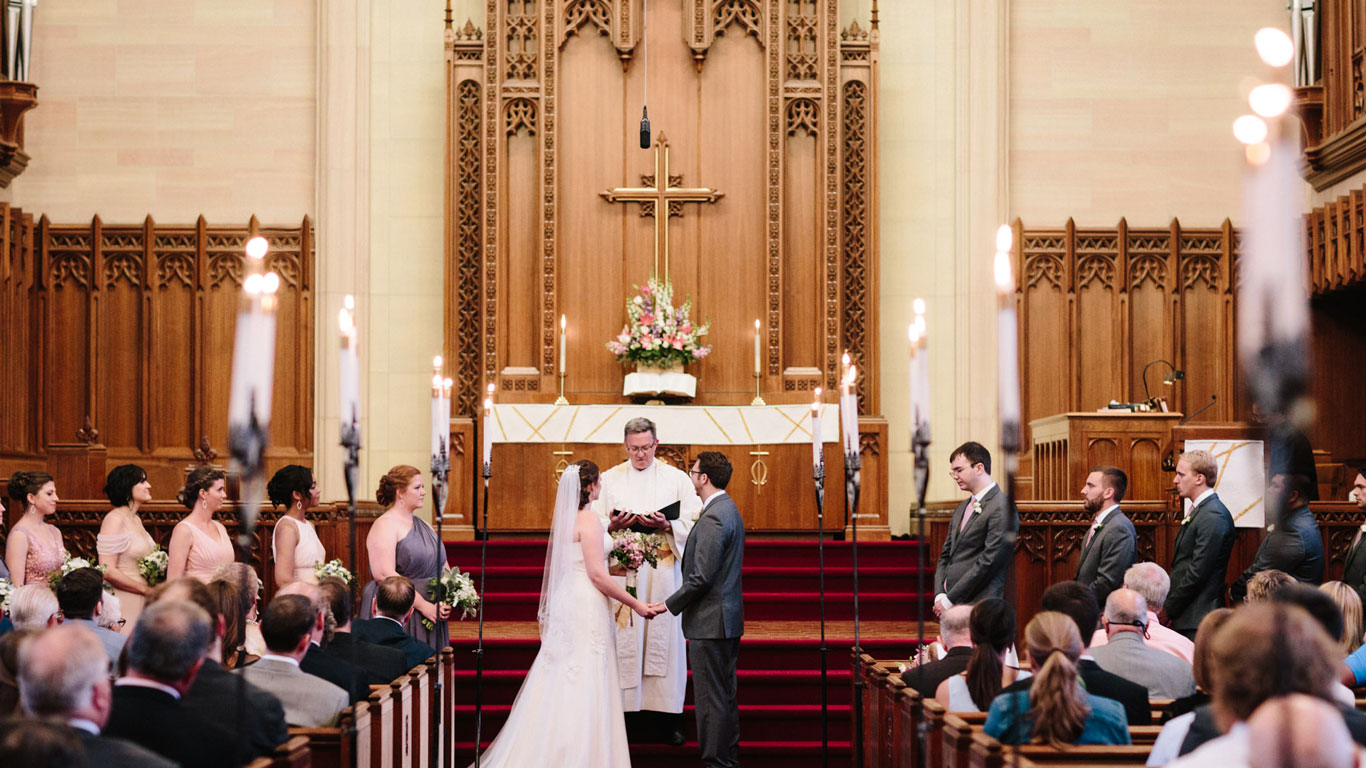 most beautiful churches in Chicago for weddings